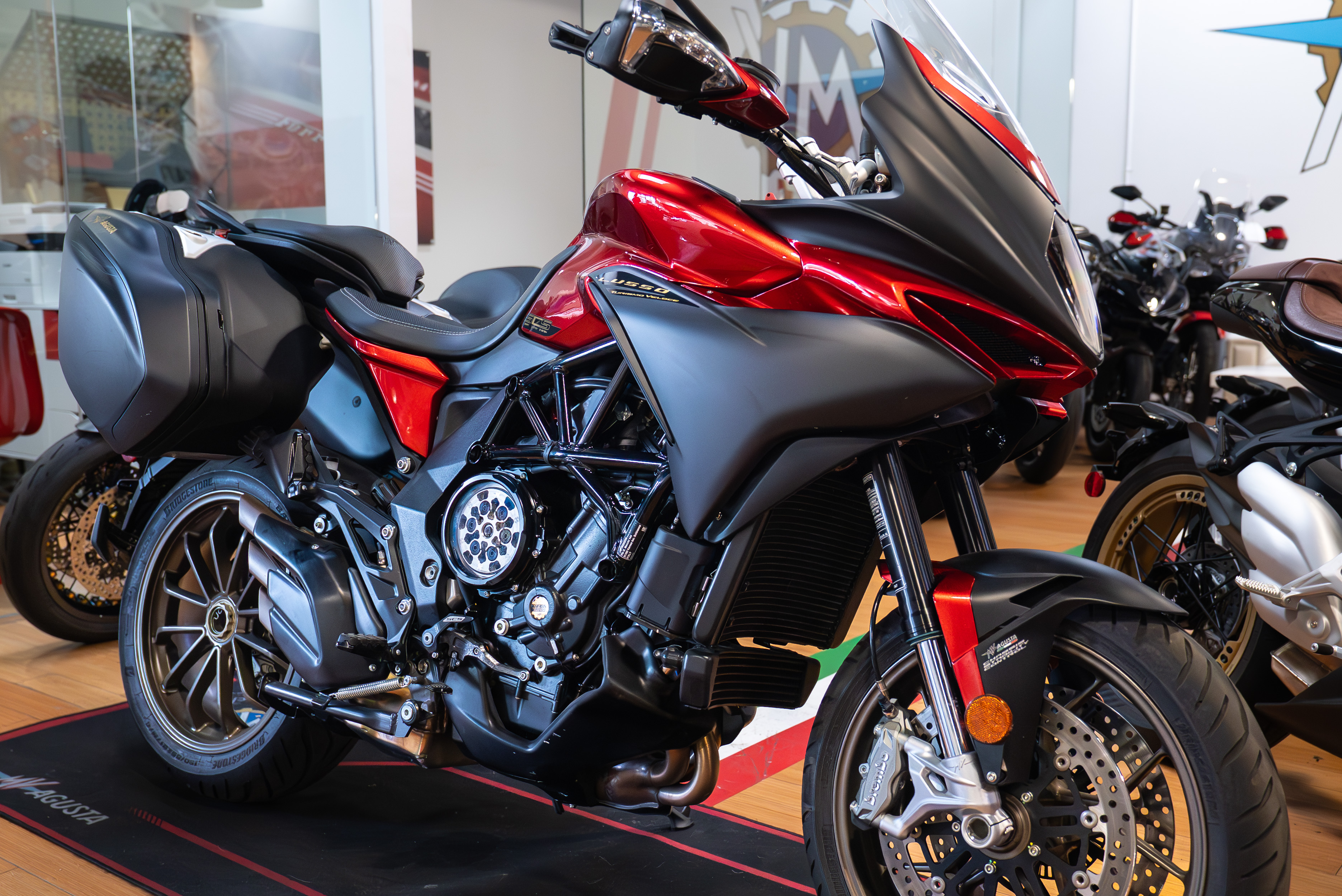 2023 MV Agusta Turismo Veloce Lusso SCS 2023 MV Agusta Turismo Veloce Lusso SCS