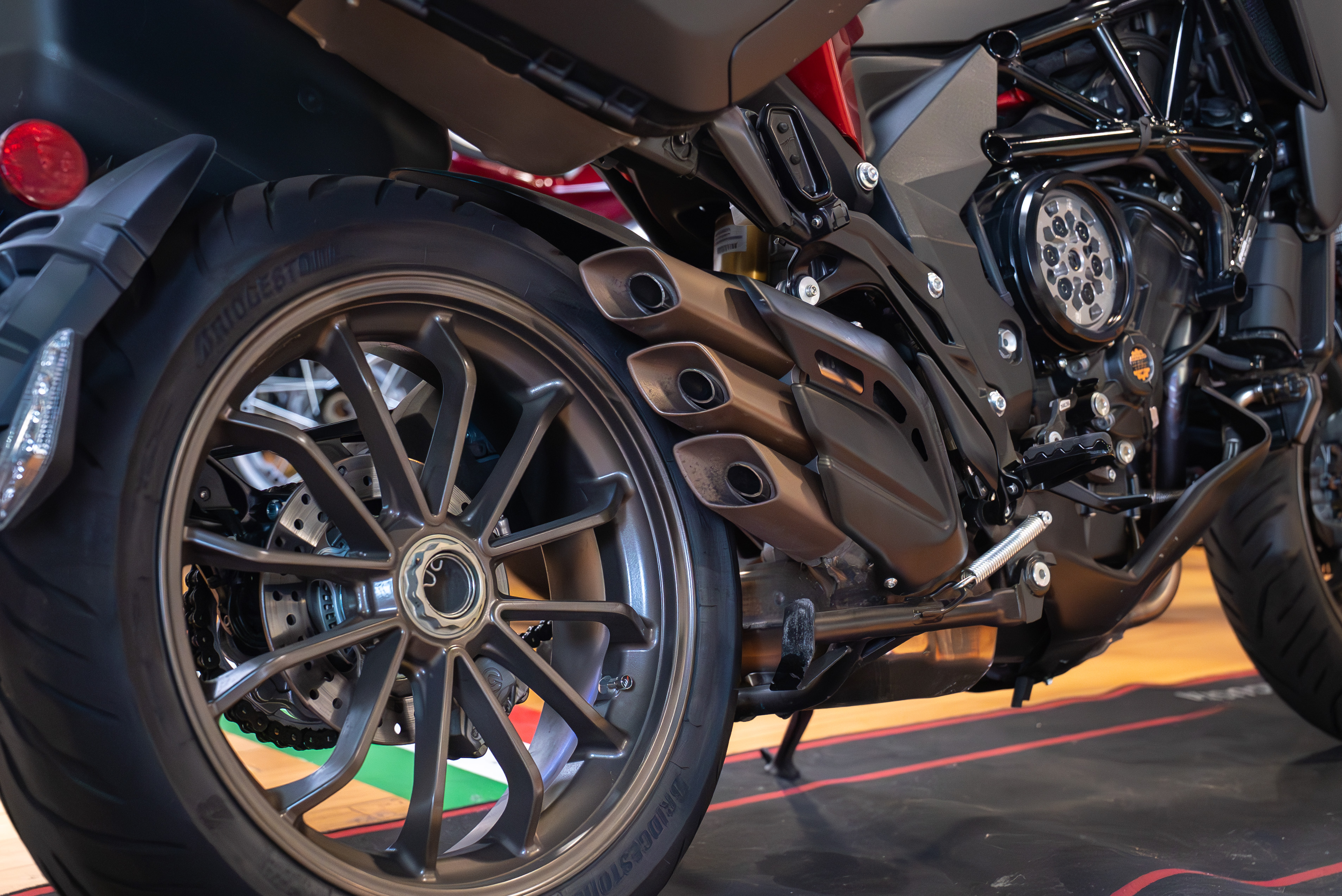 2023 MV Agusta Turismo Veloce Lusso SCS 2023 MV Agusta Turismo Veloce Lusso SCS