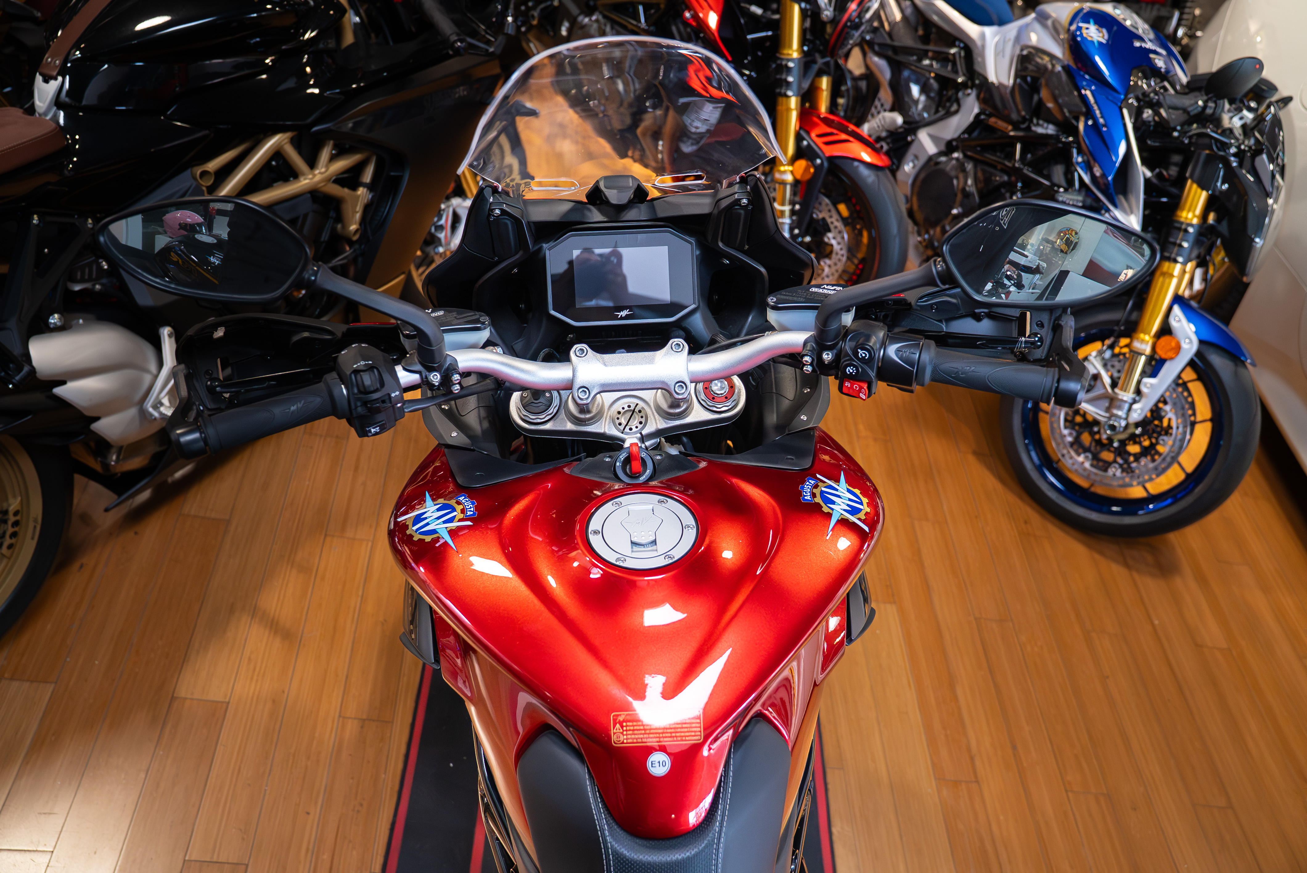 2023 MV Agusta Turismo Veloce Lusso SCS 2023 MV Agusta Turismo Veloce Lusso SCS