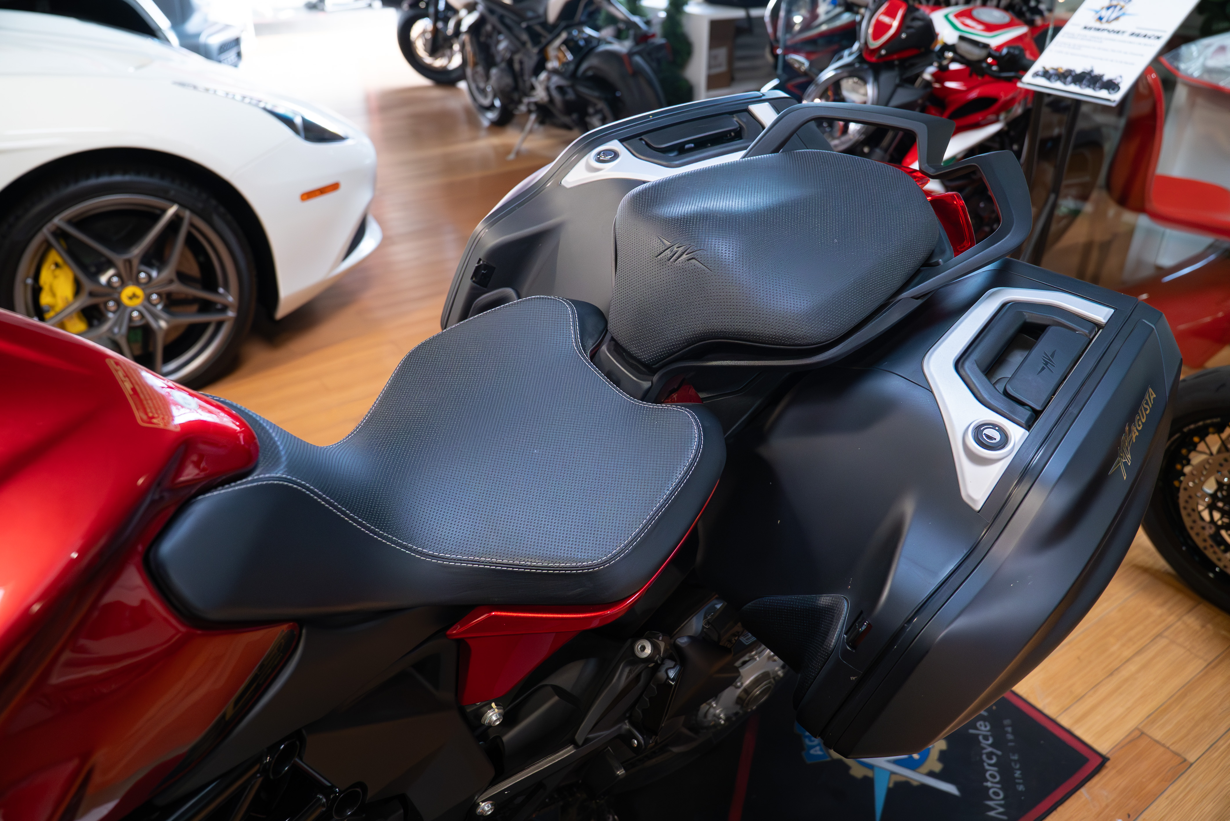 2023 MV Agusta Turismo Veloce Lusso SCS 2023 MV Agusta Turismo Veloce Lusso SCS