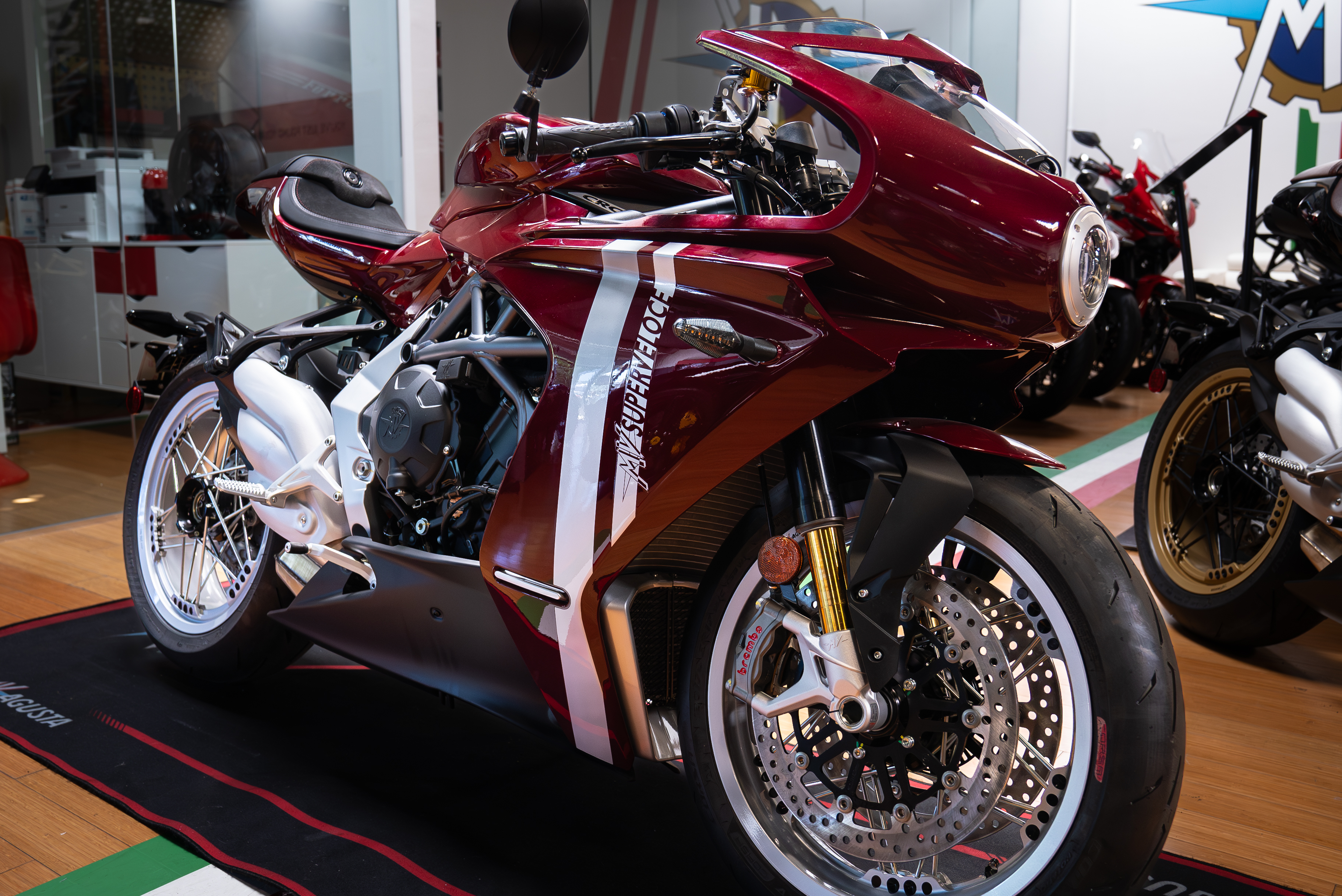2024 MV Agusta Superveloce 98 Edizione Limitata 2024 MV Agusta Superveloce 98 Edizione Limitata