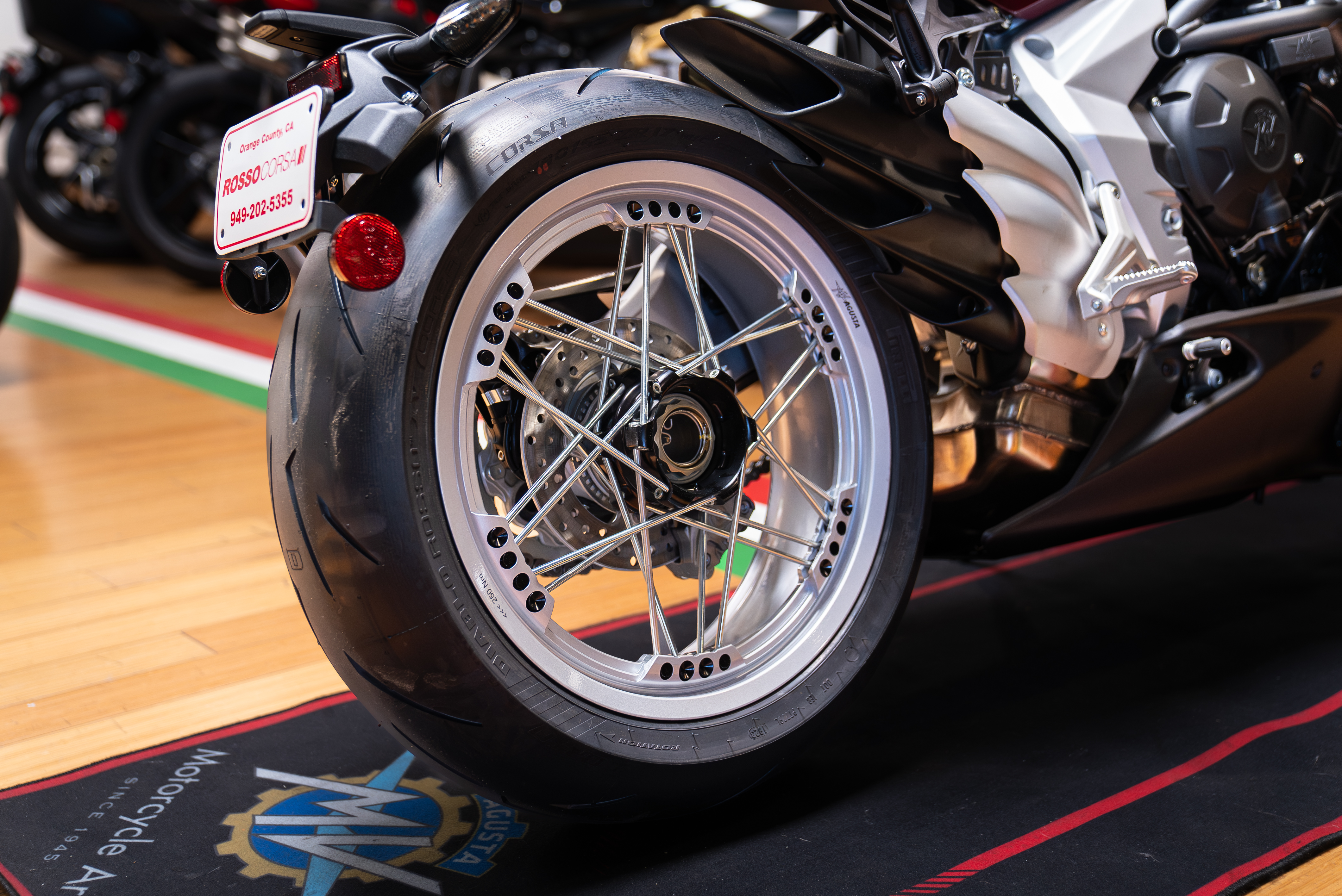 2024 MV Agusta Superveloce 98 Edizione Limitata 2024 MV Agusta Superveloce 98 Edizione Limitata