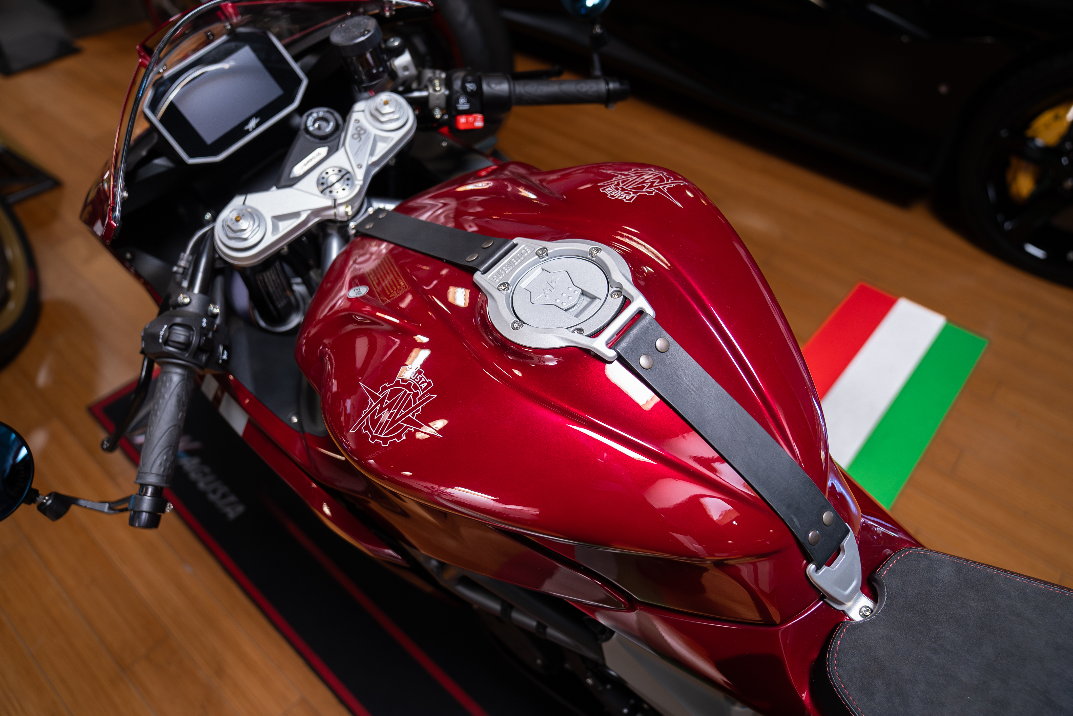 2024 MV Agusta Superveloce 98 Edizione Limitata 2024 MV Agusta Superveloce 98 Edizione Limitata