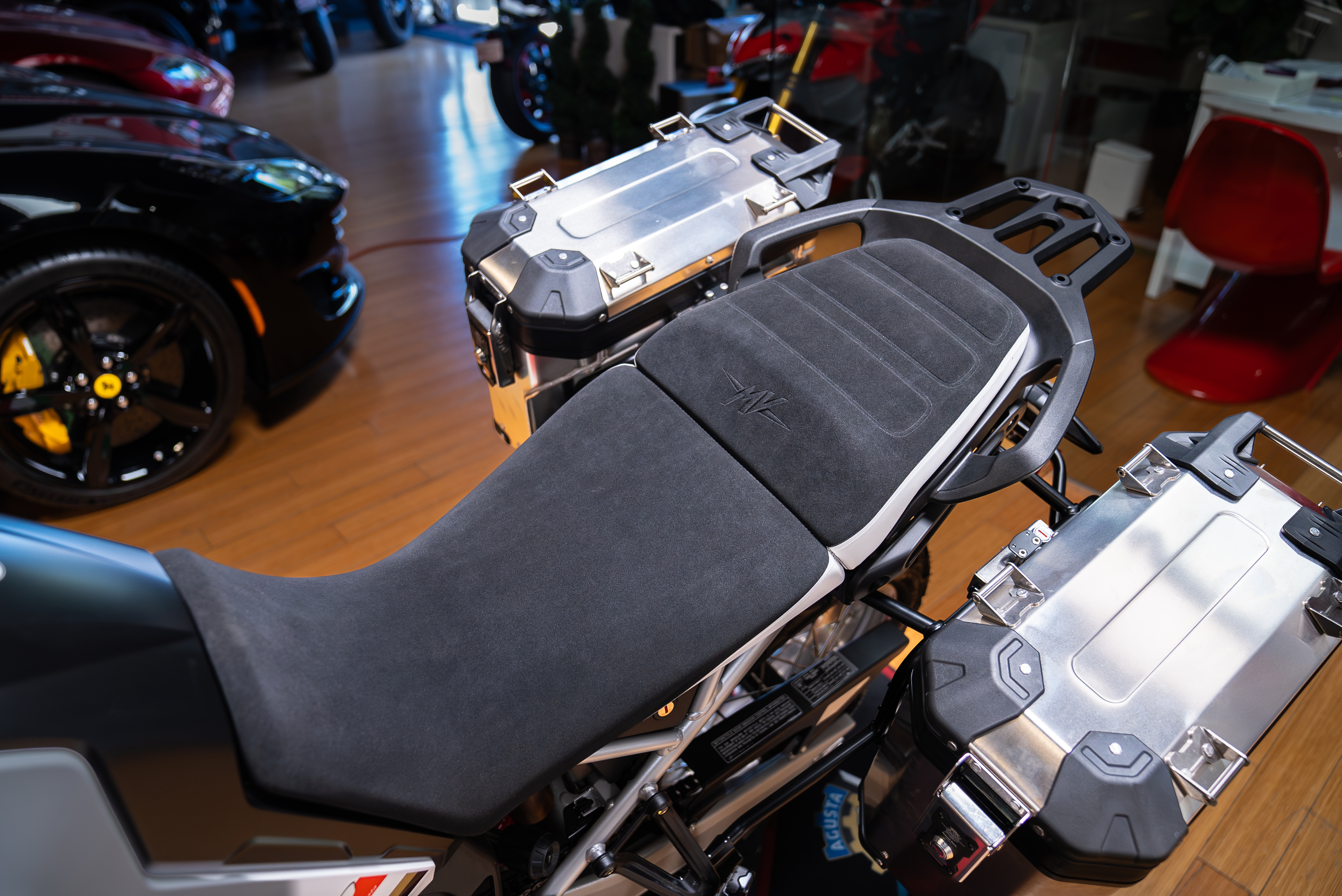 2024 MV Agusta LXP Orioli Edizione Limitata 2024 MV Agusta LXP Orioli Edizione Limitata